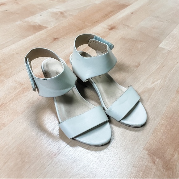 Soda Beige Double Strap Chelsea Wedge Ankle Strap Dress Shoes Toddler Girls 12 - Picture 3 of 9